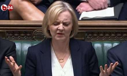 Gran Bretagna, Liz Truss si è dimessa dopo soli 44 giorni dal ruolo di Premier