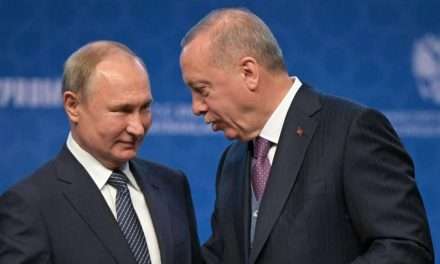 Erdogan annuncia la volontà della Russia di prorogare l’accordo sul grano ma Mosca smentisce