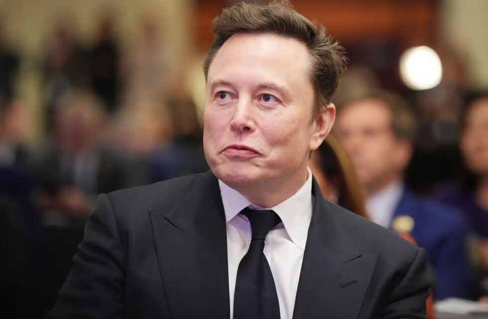 Gli azionisti di Tesla danno il via libera a un maxi-compenso per Elon Musk