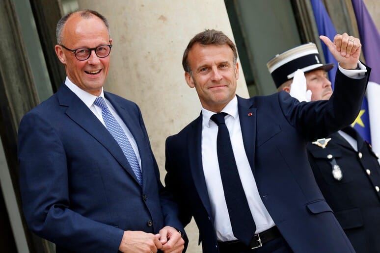 Macron e Merz Rilanciano l’Asse Franco-Tedesco