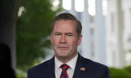 Media usa. Il consigliere per la sicurezza nazionale Waltz verso le dimissioni