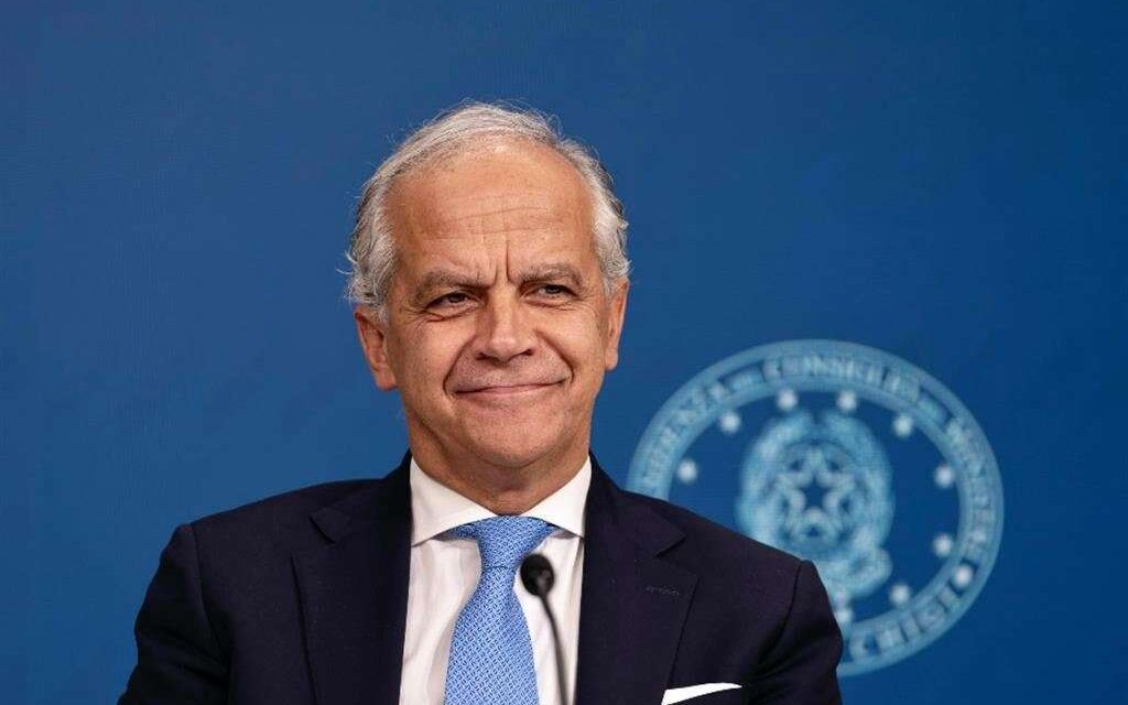 Libia, Bengasi espelle Piantedosi e la delegazione Ue, “Violata la sovranità nazionale”