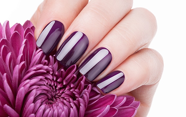 Rivoluzione nel settore del nail. Da settembre al bando i gel e gli smalti semipermanenti