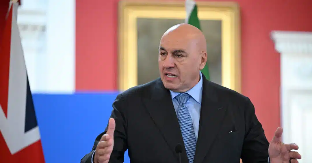 Crosetto: «L’Italia non è pronta a un attacco, serve più difesa»