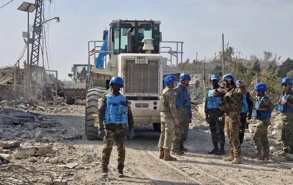 Israele attacca l’Unifil in Libano: quattro granate vicino alle forze di pace