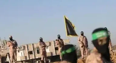 Hamas consegna nuovi corpi. Intanto Trump minaccia l’offensiva