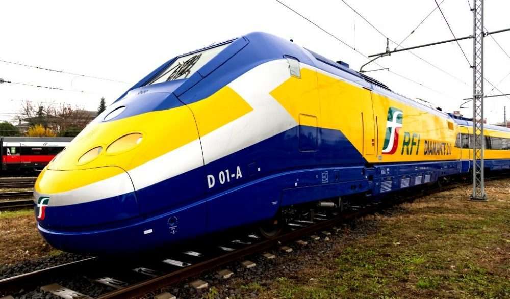 Polonia, sabotaggio sulla ferrovia Varsavia-Lublino: “Atto deliberato contro la sicurezza nazionale”