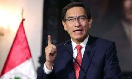 Perù, l’ex presidente Martín Vizcarra condannato a 14 anni per corruzione