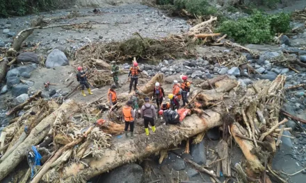Oltre 440 morti in Indonesia per le alluvioni causate dal ciclone Senyar