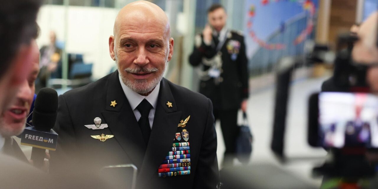 NATO, Cavo Dragone: “Valutiamo azioni preventive contro la Russia”