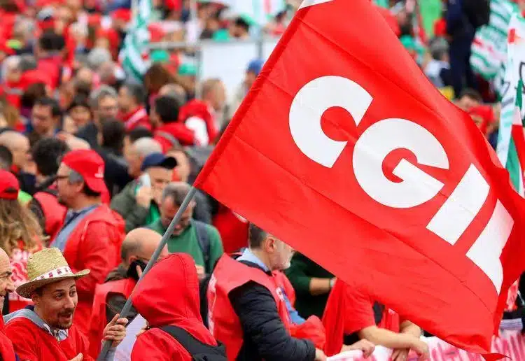 Sciopero generale Cgil: disagi in tutta Italia per trasporti, scuole e sanità