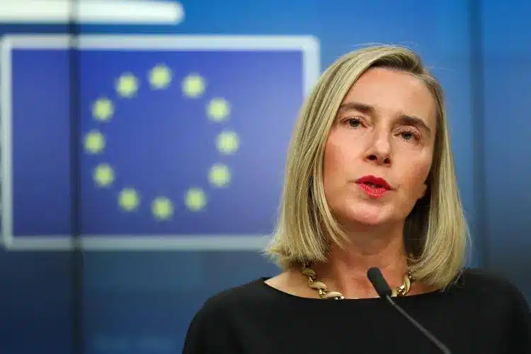 Mogherini ha rassegnato le dimissioni dalla carica di rettore del Collegio d’Europa