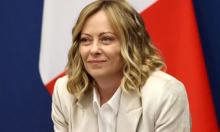 Corsera. Meloni da Addis Abeba: “Europa più forte, ma con gli Usa serve integrazione”