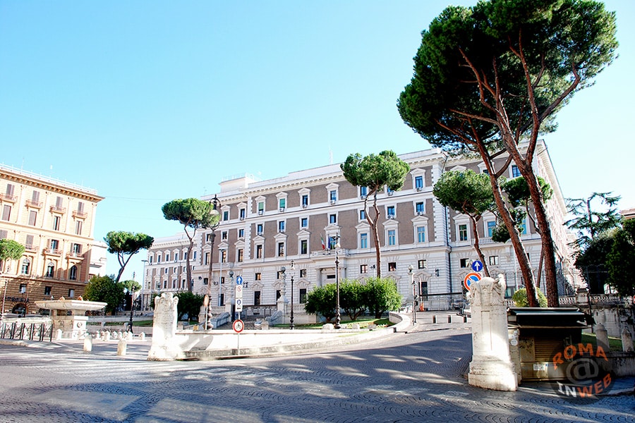 Sicurezza nei locali pubblici: il Viminale ordina controlli più rigorosi