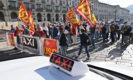 Sciopero nazionale dei tassisti: 14 ore di protesta contro piattaforme digitali e mancata riforma del settore