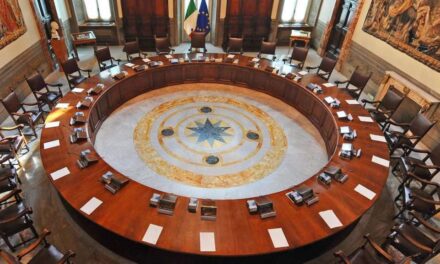 Governo lavora su decreto accise. Domani Cdm su proroga tagli