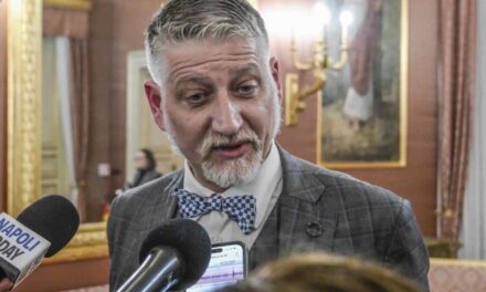 Biennale, scontro sulla Russia: Giuli sfiducia la rappresentante del MiC