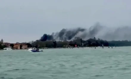 Venezia, fiamme al Padiglione Serbia della Biennale