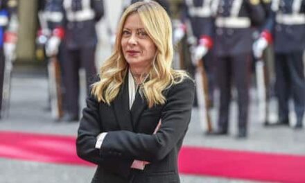 Meloni a Parigi per il vertice sullo Stretto di Hormuz