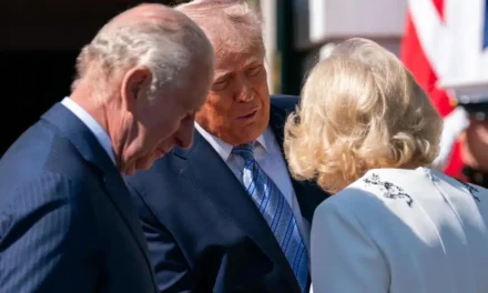 Carlo III negli USA, visita ad alta tensione: incontro con Trump sotto massima sicurezza