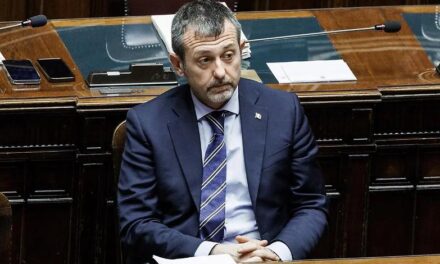 Caso Cospito, confermata in Appello la condanna per Andrea Delmastro