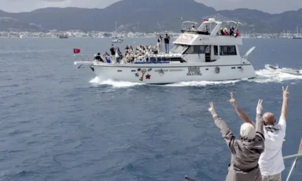Israele blocca la nuova Flotilla per Gaza: fermati anche attivisti italiani