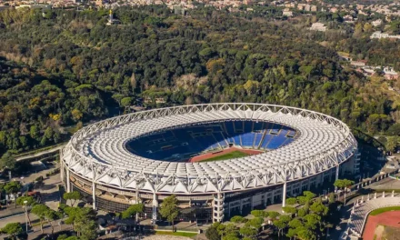 Lorenzo Quinn presenta un’opera monumentale per la finale della Coppa Italia