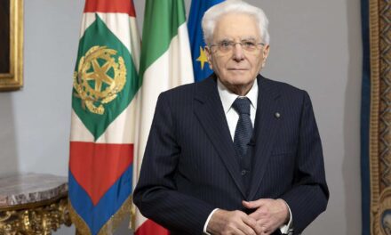 Mattarella per gli 80 anni della Repubblica: “La pace è irrinunciabile, ai giovani il futuro”