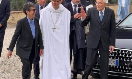 La porta del cielo riapre a Firenze: Mattarella a San Miniato per celebrare lo storico restauro dell’abbazia millenaria
