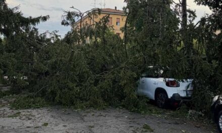 Maltempo sull’Italia, allerta in 14 regioni: Liguria osservata speciale