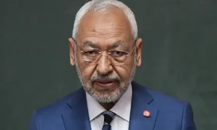 Rached Ghannouchi figura dell’opposizione tunisina condannato all’ergastolo